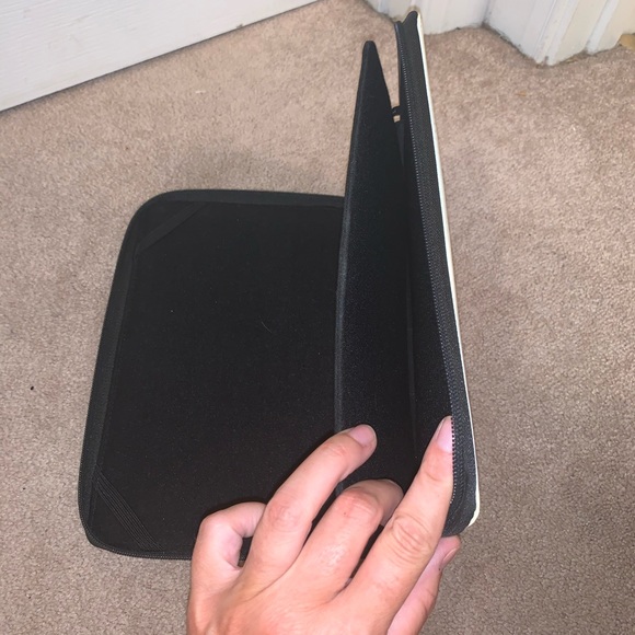 Acme made iPad sleeve - Picture 5 of 5